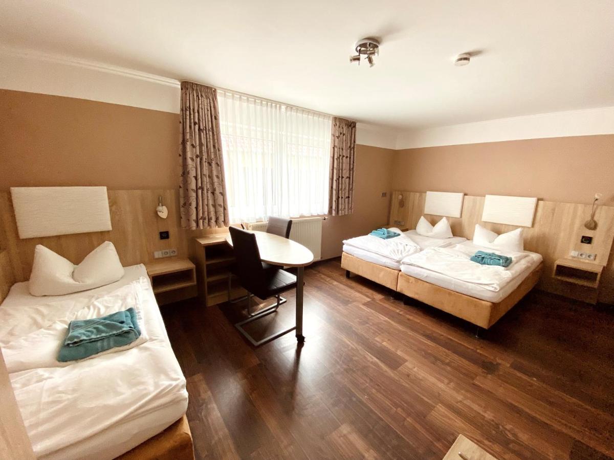 Hotel Garni Kleindienst Ursensollen Exteriér fotografie